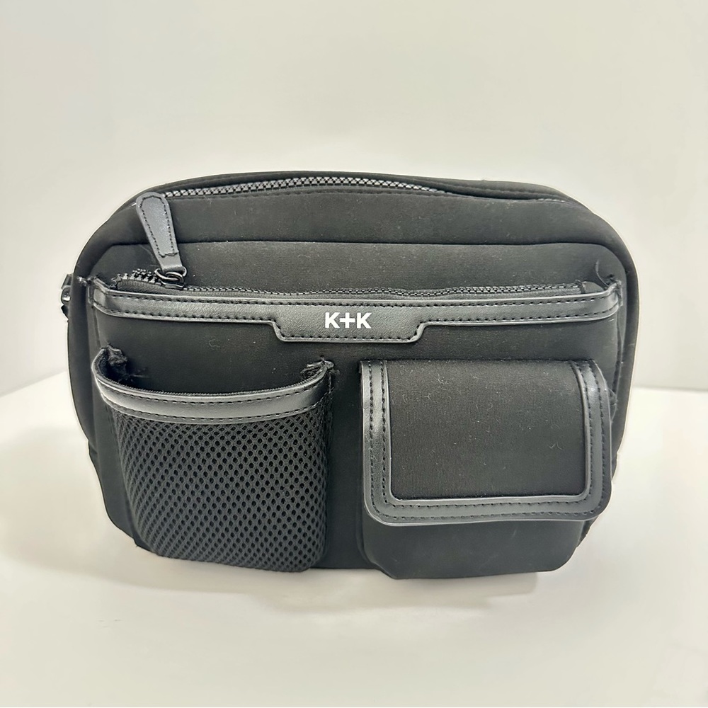 Kendall & Kylie Black and White Crossbody Purse